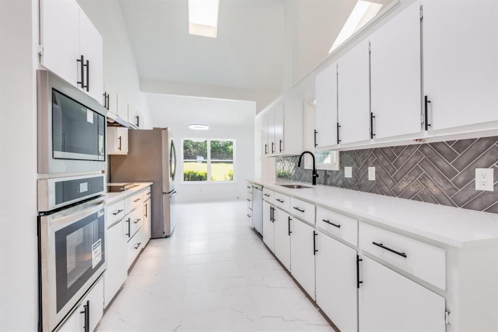 Lake Country Estates Add - Residential