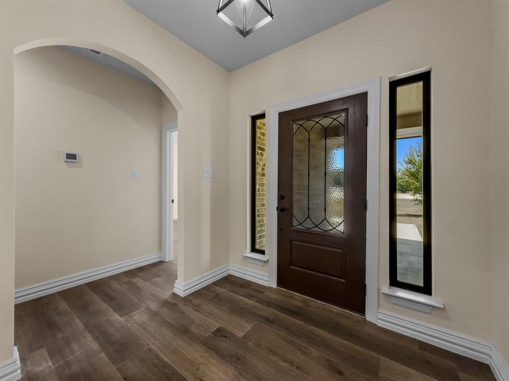 600 Samantha Circle