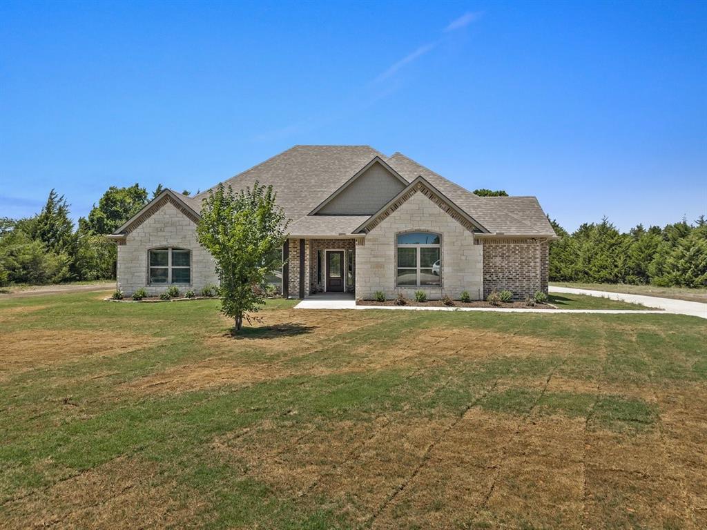 600 Samantha Circle