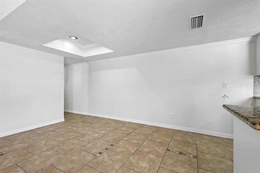 Colony 3 - Residential Lease