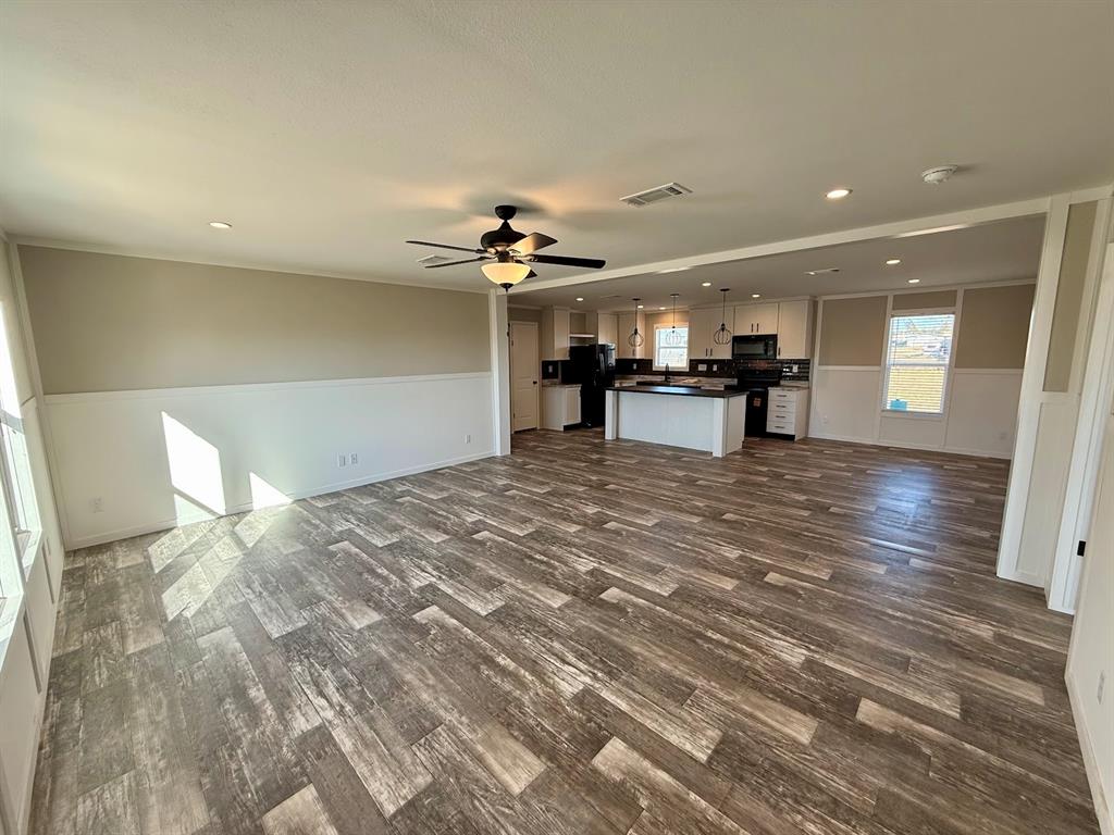 SALT GRASS, LOT: 9, BLK: 2, ADDN: SALT GRASS - Residential