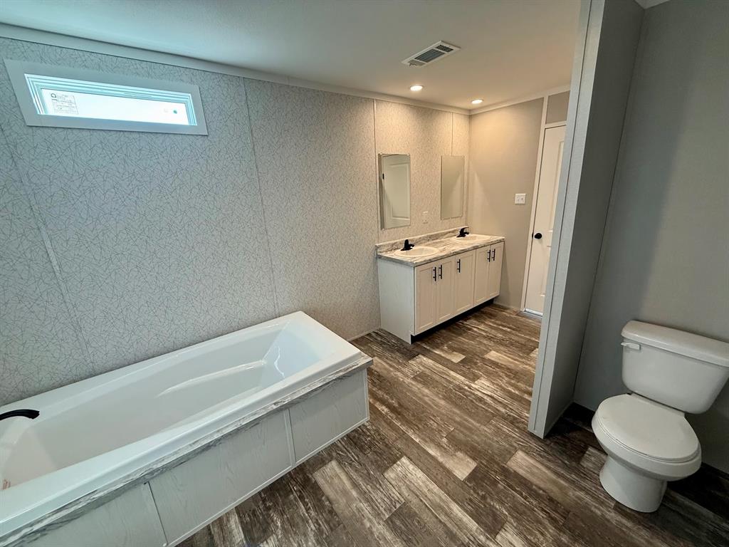 SALT GRASS, LOT: 9, BLK: 2, ADDN: SALT GRASS - Residential