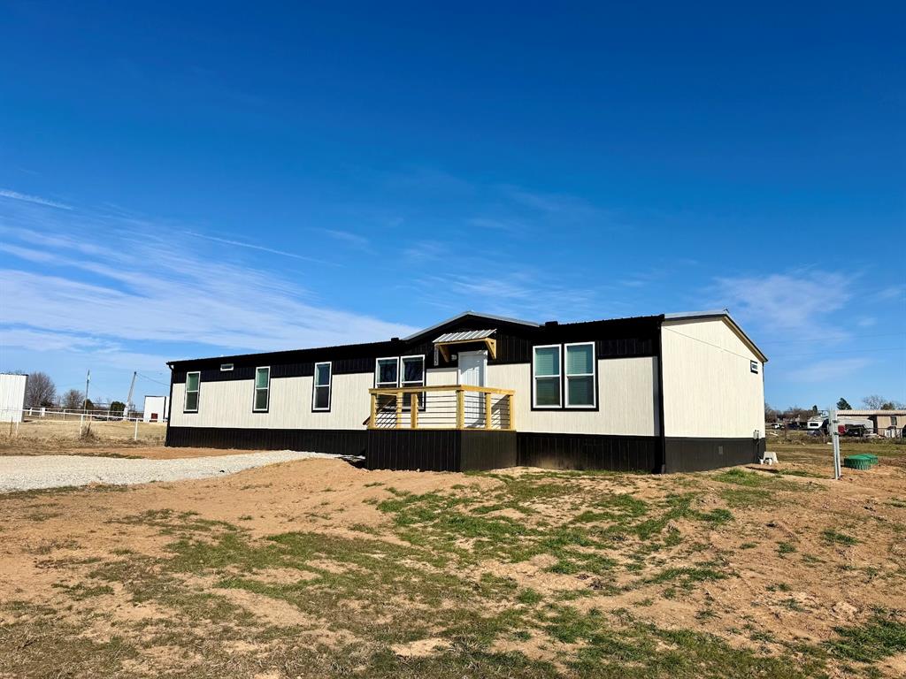 SALT GRASS, LOT: 9, BLK: 2, ADDN: SALT GRASS - Residential