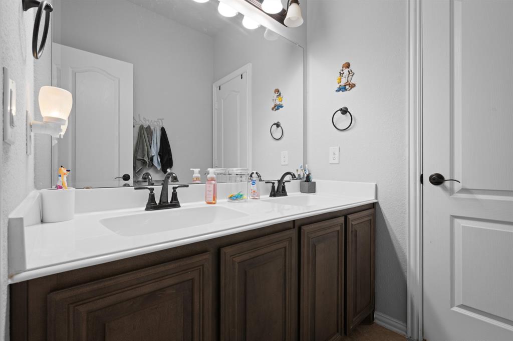 Oak Vly Estates Ph 21 - Residential