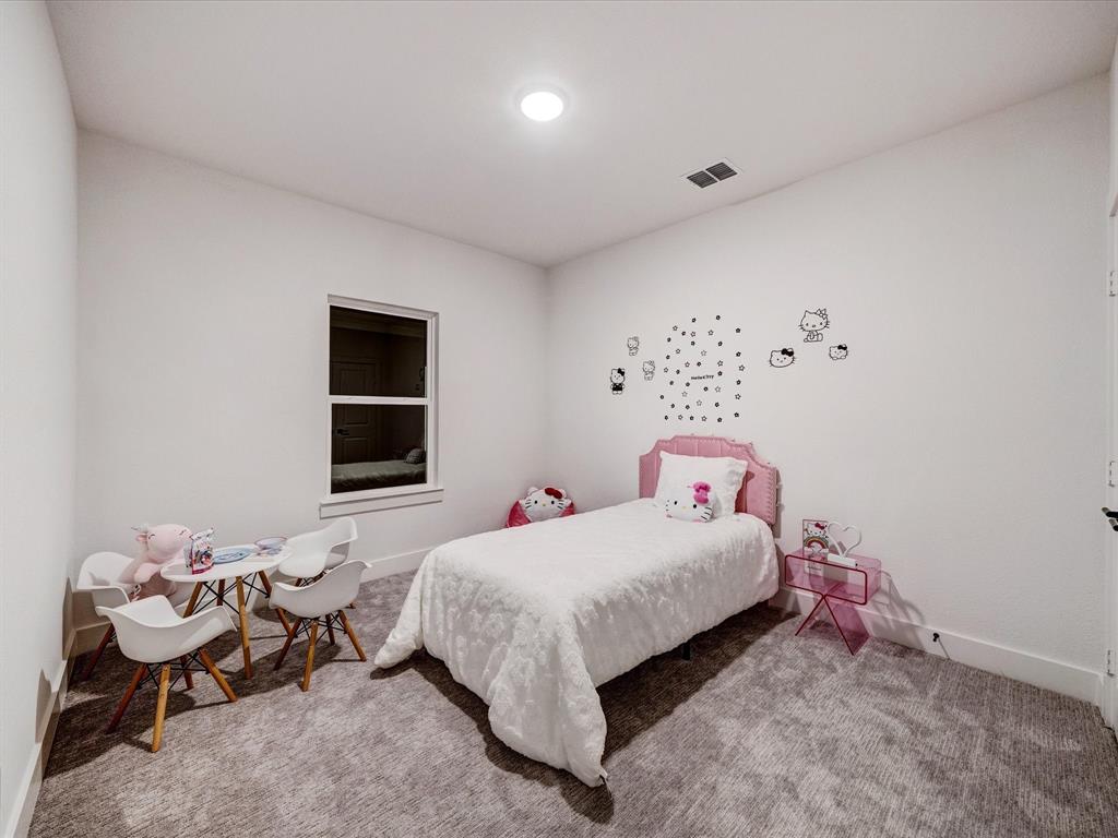 Royal Court - Residential