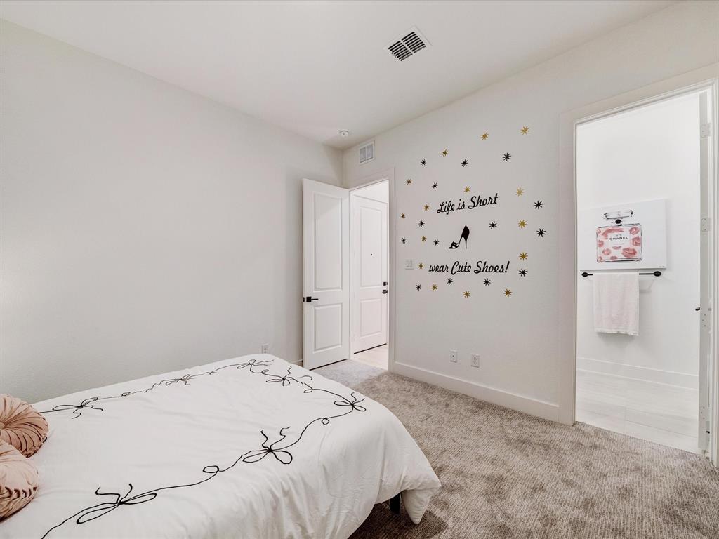 Royal Court - Residential