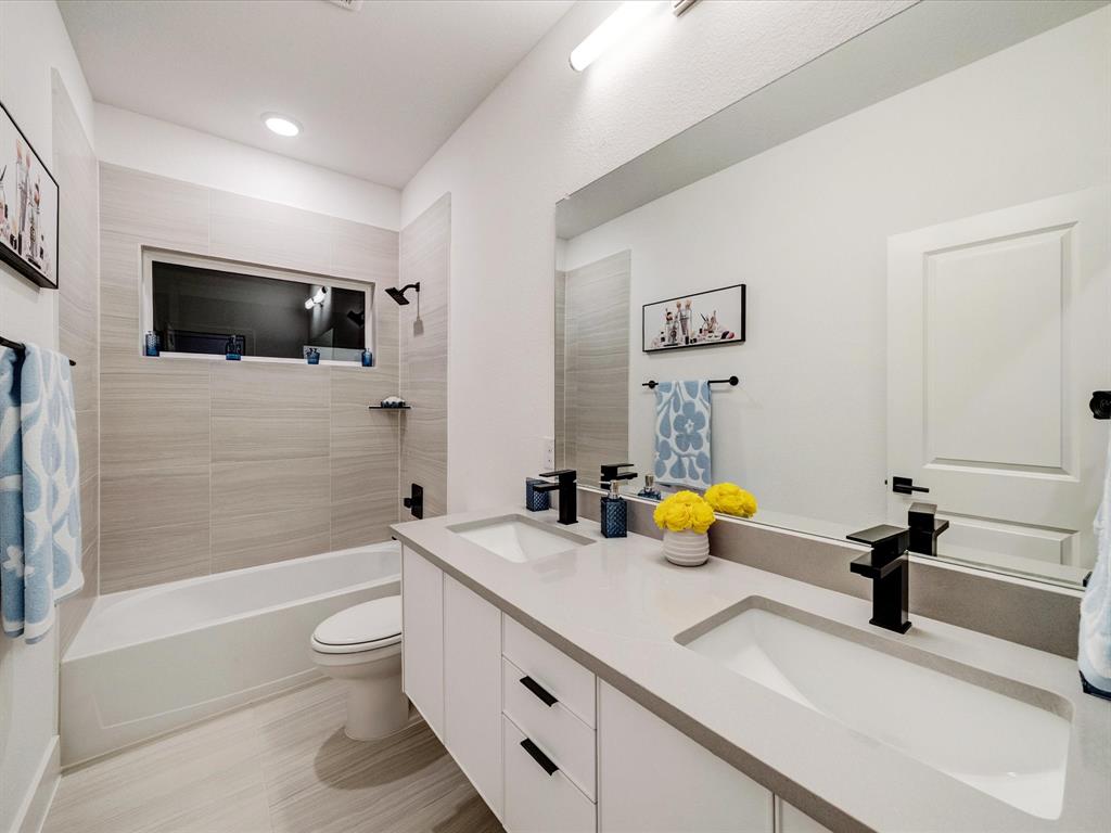 Royal Court - Residential