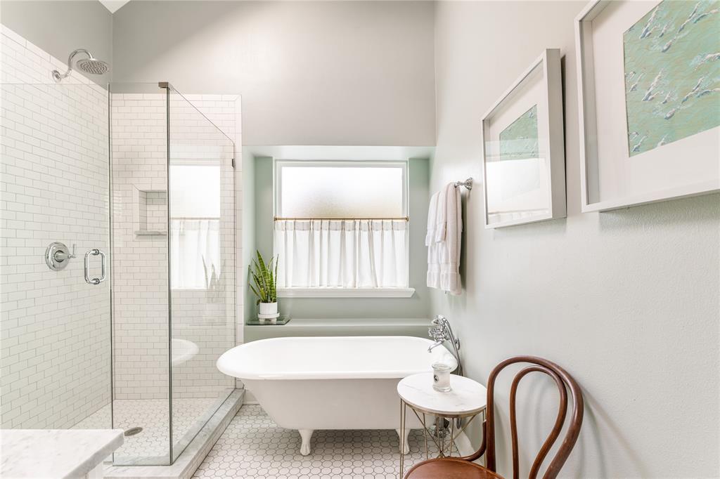 Central Park East - Residential