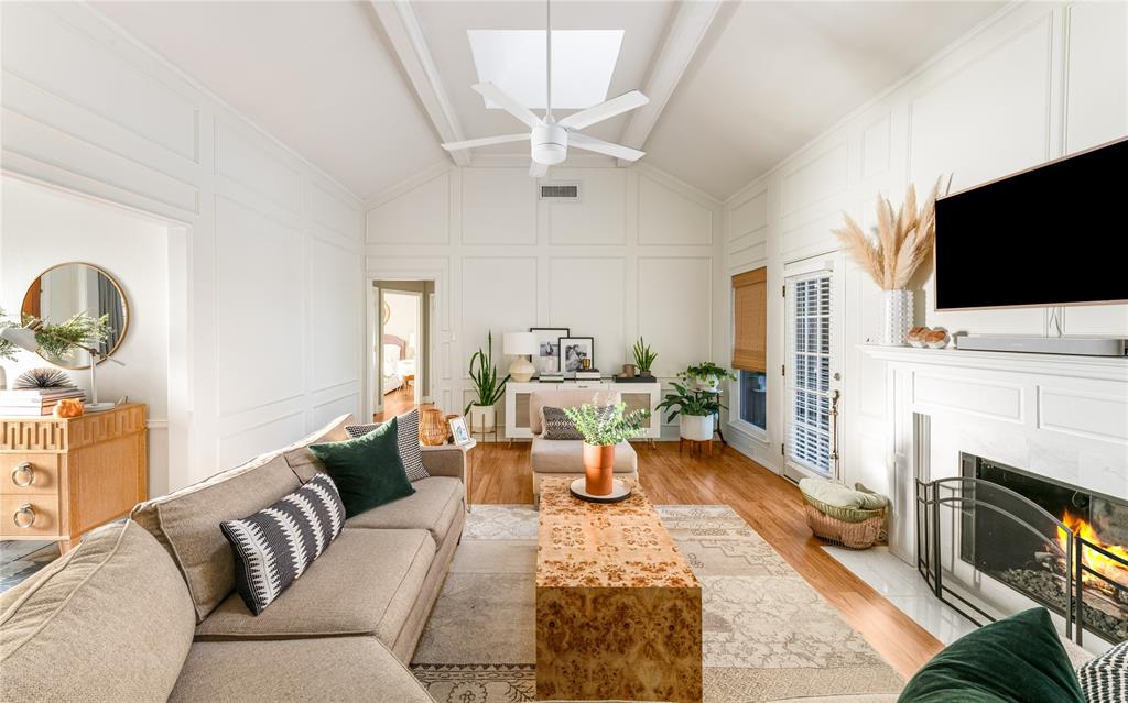 Central Park East - Residential