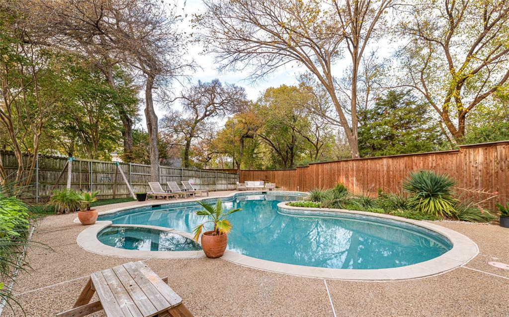 Central Park East - Residential