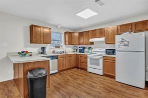 RUES S?D ADMENDED (LOT 5 & PT 6, BLOCK B, LOT 5A) - Residential Lease