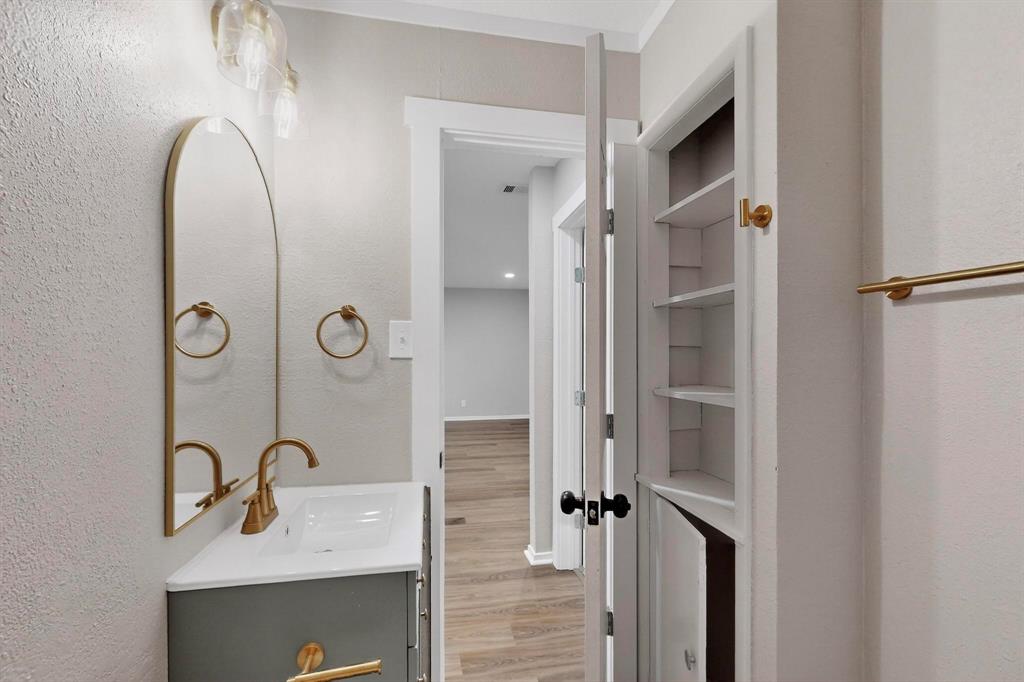 Indian Hills 02 - Residential