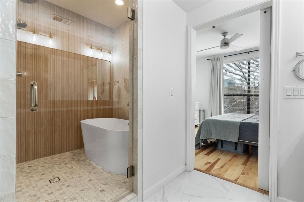 Nineteen Gilbert Condo - Residential