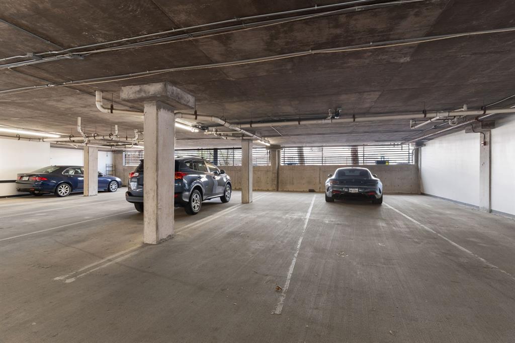 Nineteen Gilbert Condo - Residential