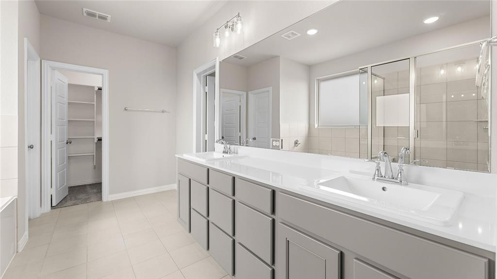 The Oaks - Residential