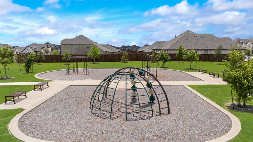 The Oaks - Residential