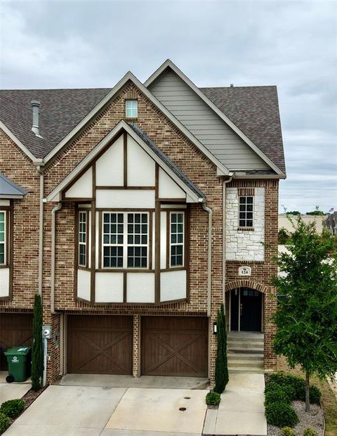 Photo of 124 Canonbury Drive, Lewisville, TX 75067 (MLS # 21256463)