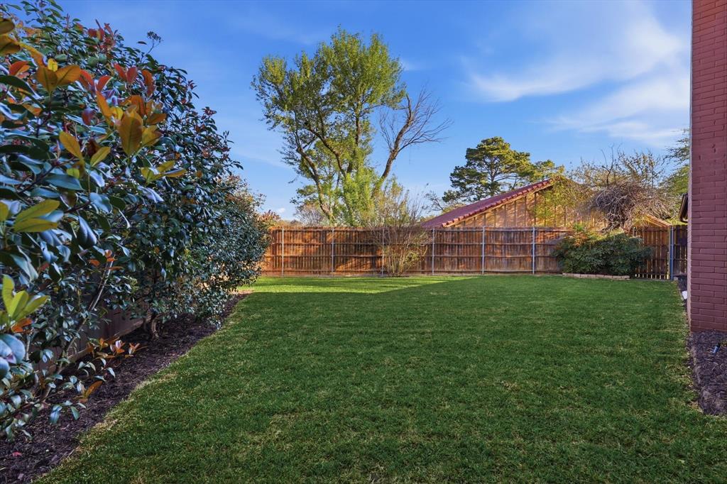 3609 Wayne Court