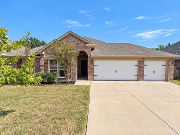 7413 Rose Crest Boulevard Forest Hill TX 76140
