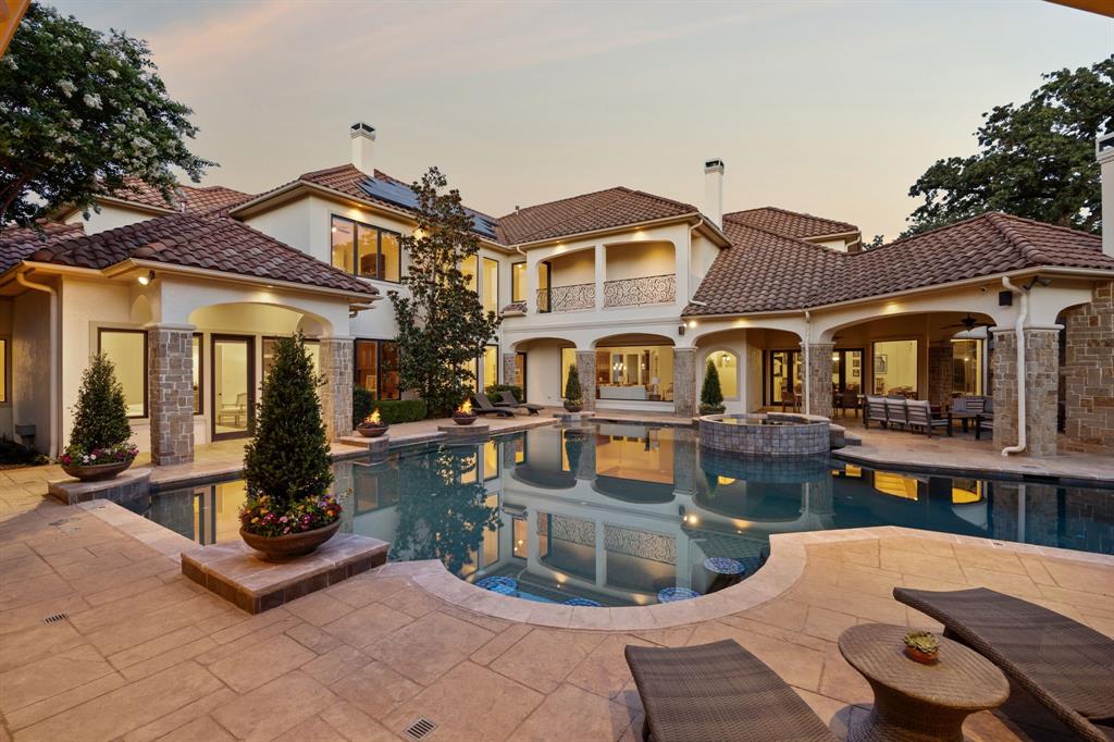 855 Harbor Court