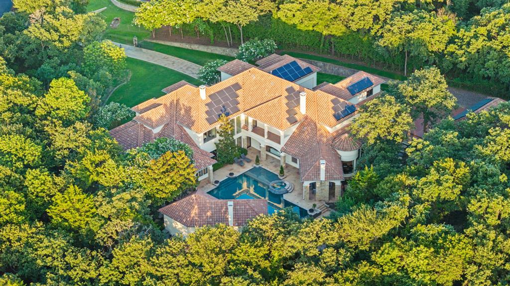 855 Harbor Court