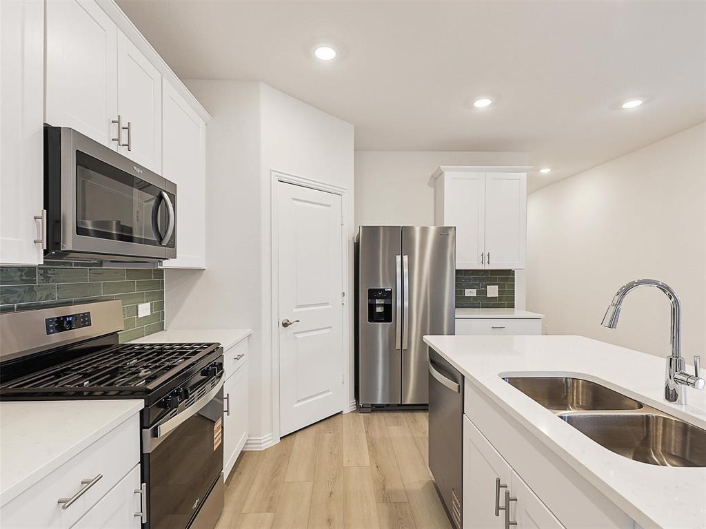 Eastridge 40 - Residential Lease