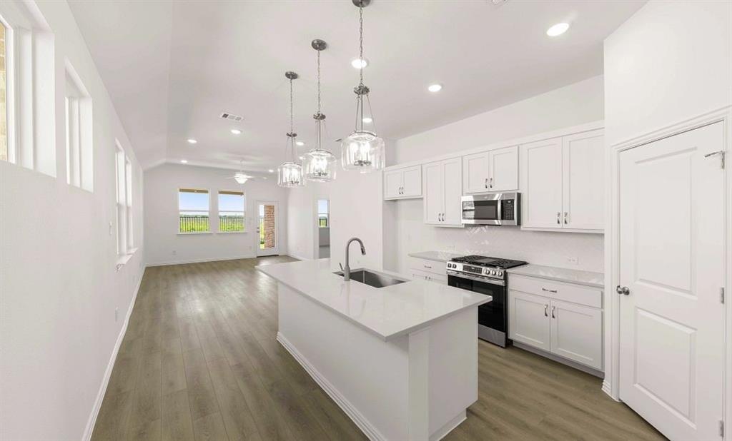 14200 Gallatin Street