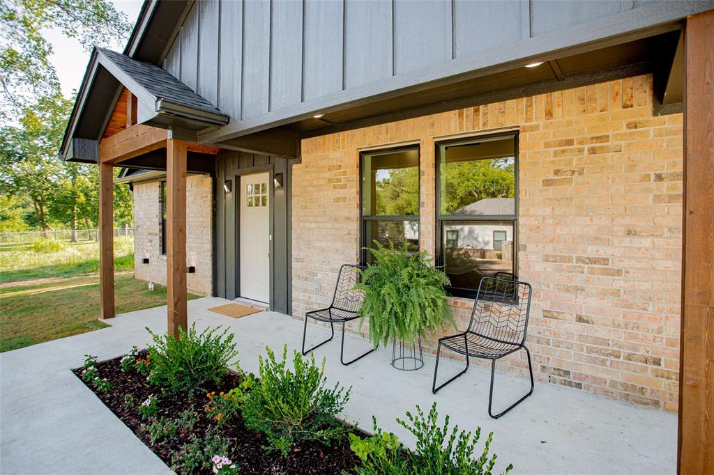405 Short Street