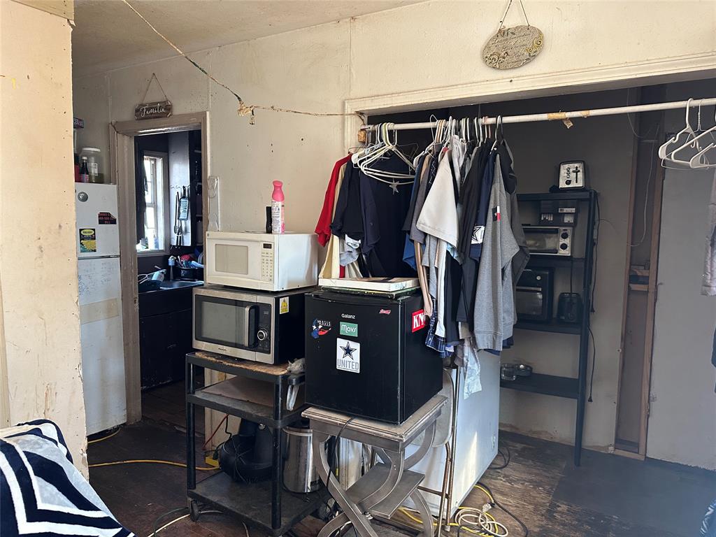 Flanders Heights Rev - Residential