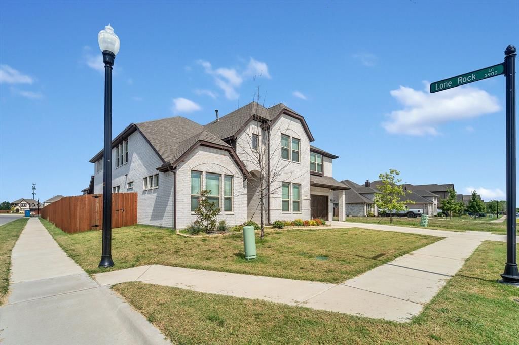 Photo of 3141 Golden Sunset Court, Mesquite, TX 75181 (MLS # 21068576)