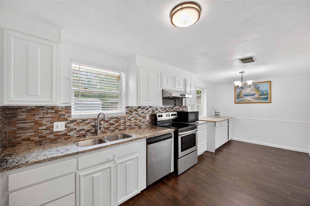 2606 Kingston Street