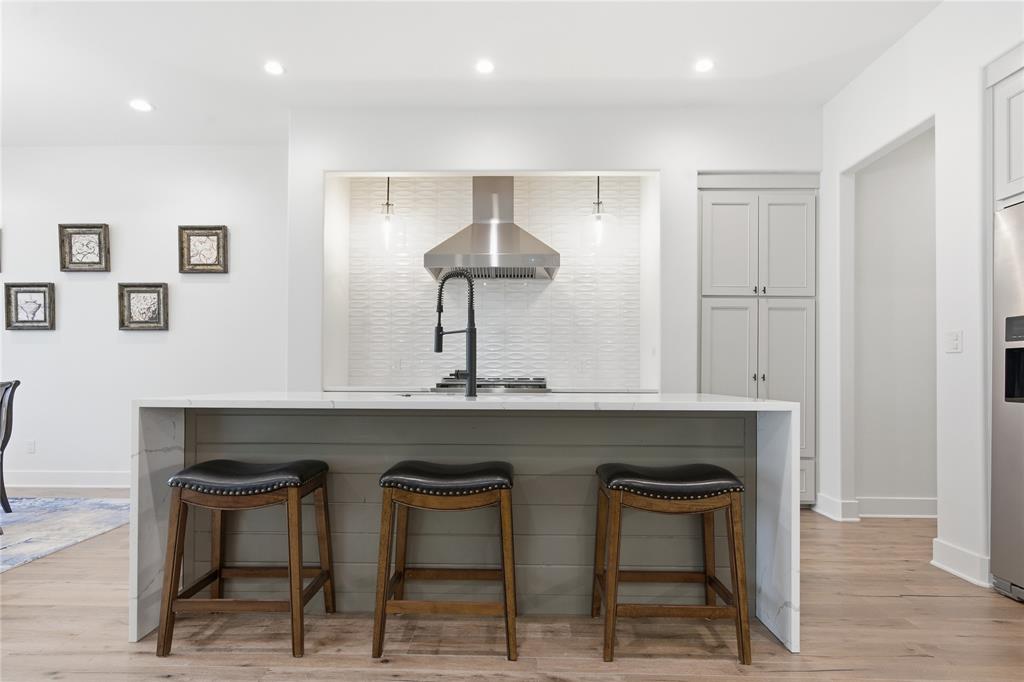 Cross Pointe - Residential