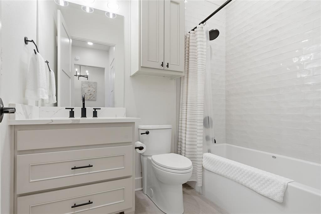 Cross Pointe - Residential