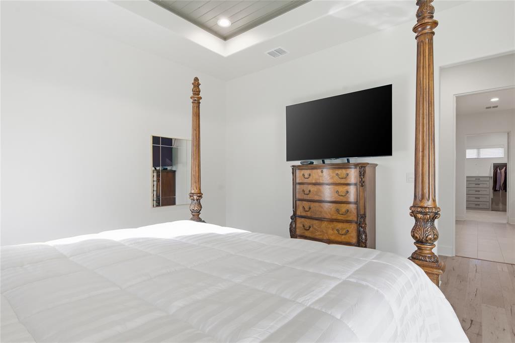 Cross Pointe - Residential