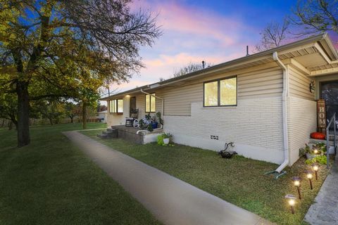 1829 N Main Street Weatherford TX 76085