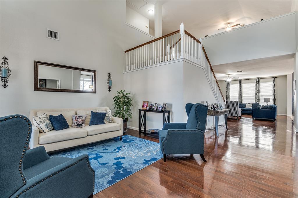 5107 Autumn Hill