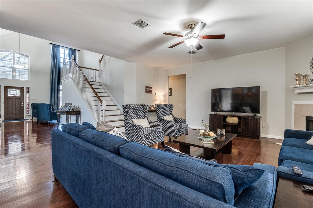 5107 Autumn Hill