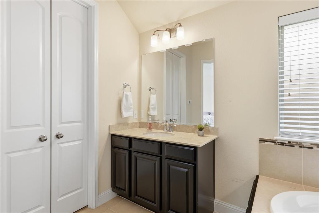 Seventeen Lakes Add - Residential