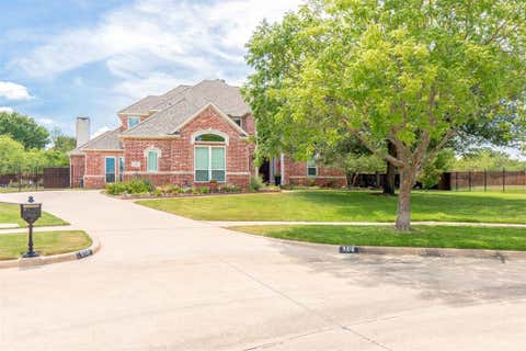Photo of 906 Nottingham Circle, Southlake, TX 76092 (MLS # 21341726)