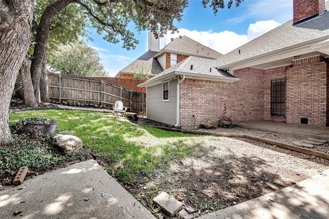 Tiny photo for 6701 Johns Court, Arlington, TX 76016 (MLS # 21198458)