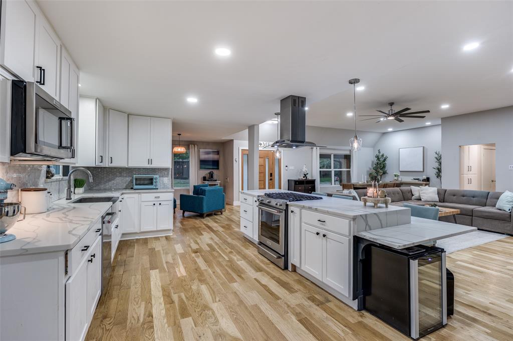6266 Berwyn Lane