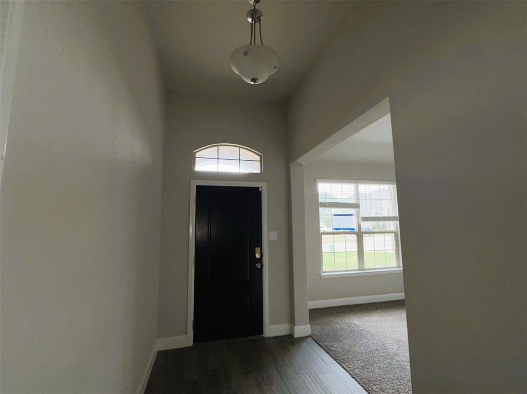 3728 Walnut Ridge Drive