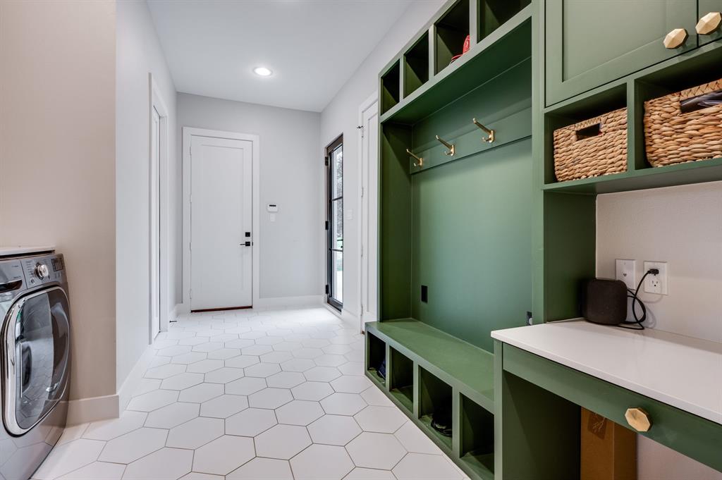 Lake Ridge Estates - Residential