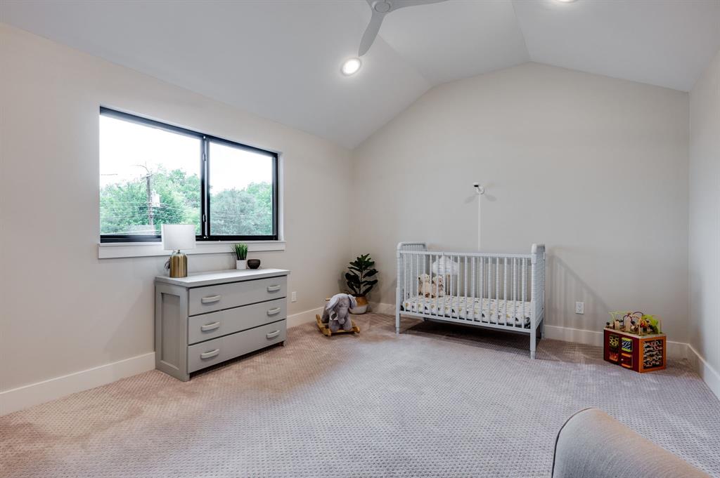 Lake Ridge Estates - Residential