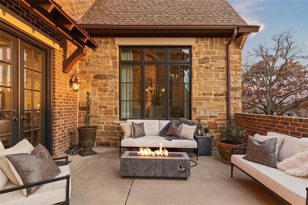 Chimney Rock - Residential