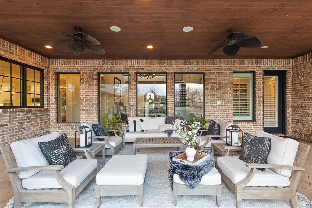 Chimney Rock - Residential