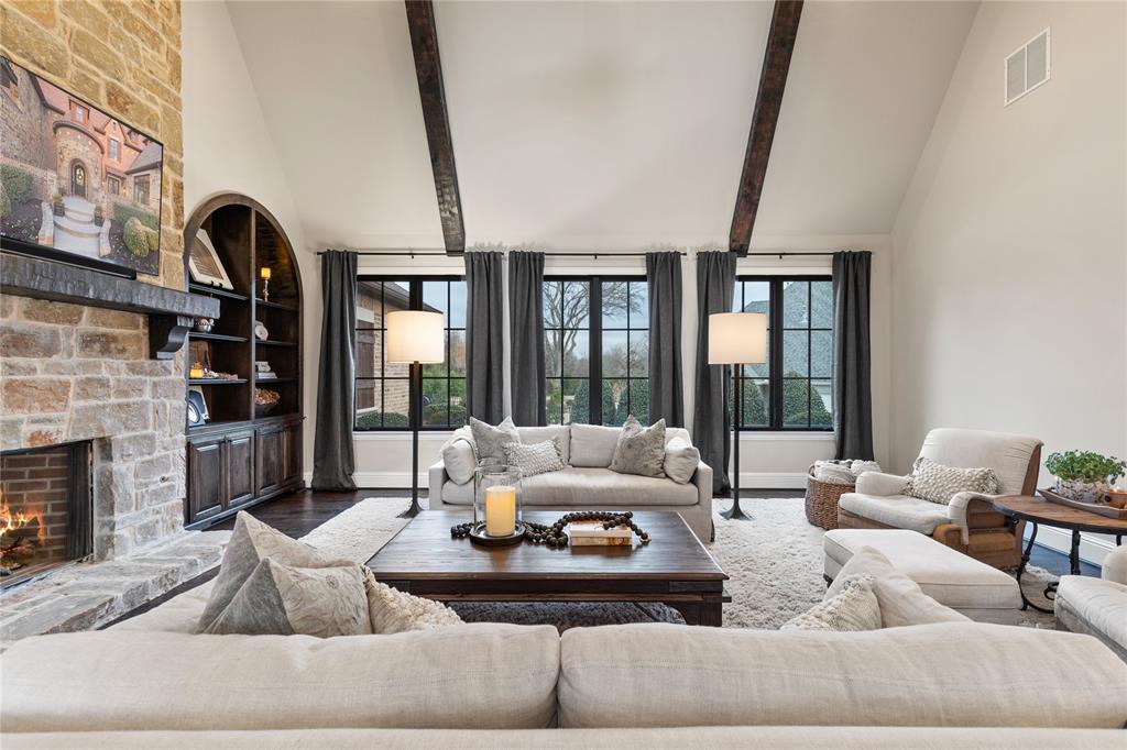 Chimney Rock - Residential