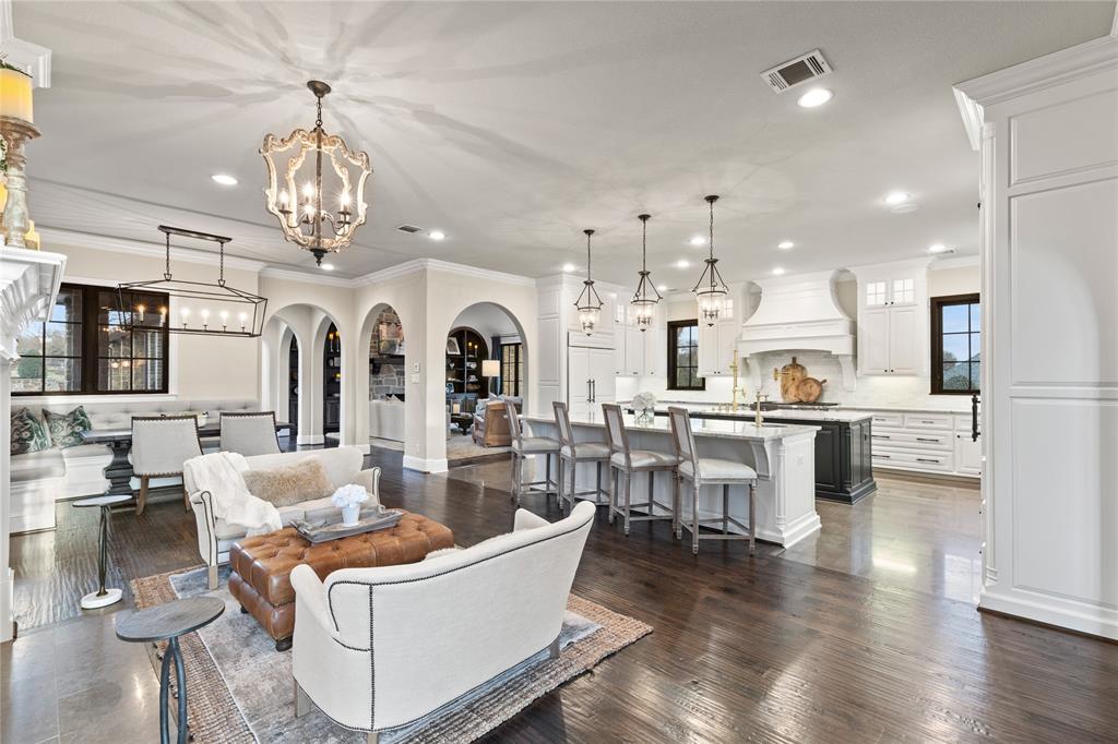 Chimney Rock - Residential