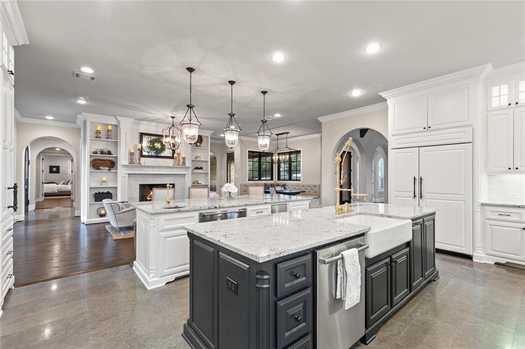 Chimney Rock - Residential