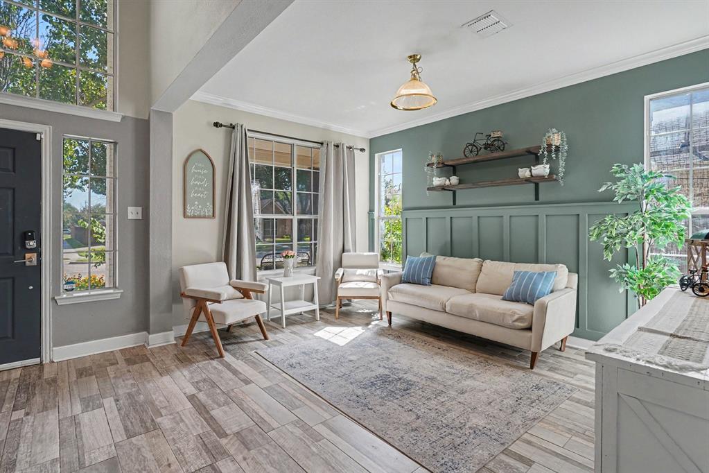2515 Edgefield Trail